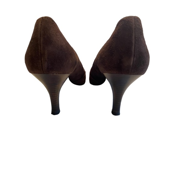 Anne Klein Women’s Brown Suede Pumps (7 1/2 Med) I flex - Picture 3 of 5